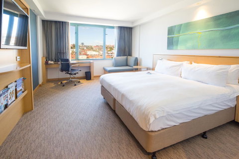 Crowne Plaza Sydney Coogee Beach, An IHG Hotel - Kawana Tourism 7
