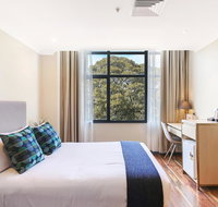 Ryals Hotel - Broadway - Kawana Tourism