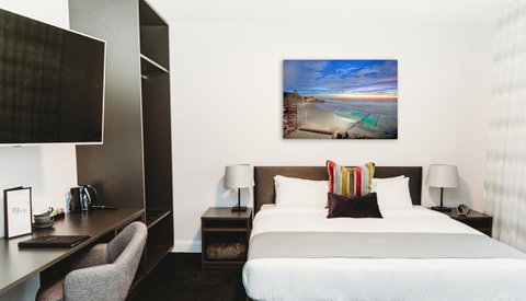 Coniston Hotel Wollongong - Kawana Tourism 13
