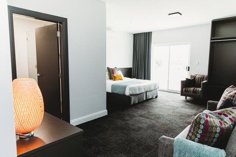 Coniston Hotel Wollongong - Kawana Tourism 29