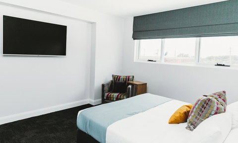 Coniston Hotel Wollongong - Kawana Tourism 28