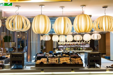 Novotel Sydney Darling Harbour - Kawana Tourism 30