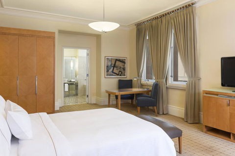 The Fullerton Hotel Sydney - Kawana Tourism 44