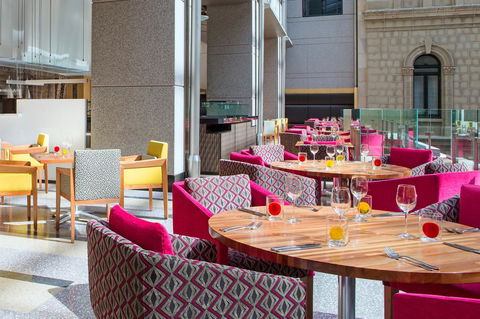 The Fullerton Hotel Sydney - Kawana Tourism 14