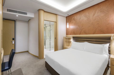 Rydges Australia Square, Formerly Tank Stream Hotel - Kawana Tourism 12