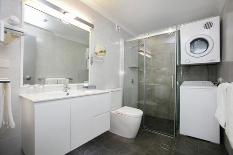 BEST WESTERN PLUS Apollo Hotel Newcastle - Kawana Tourism 19