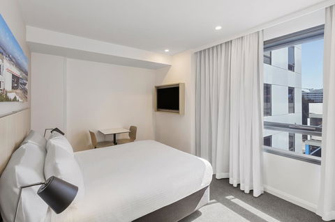 Travelodge Hotel Sydney Airport - Kawana Tourism 14
