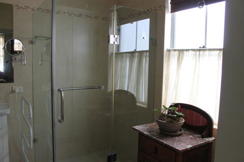 Boot Makers Cottage - Kawana Tourism 16