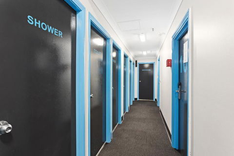 Summer House Sydney City - Formerly Sydney Backpackers - Kawana Tourism 1