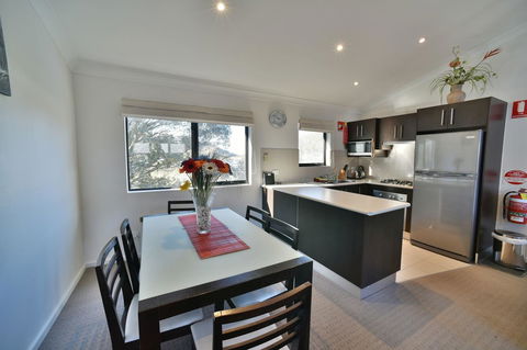 Aspen Creek 3 - Thredbo - Kawana Tourism 8