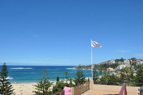 Coogee Sands Hotel & Apartments - Kawana Tourism 29