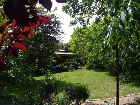 Warriwillah - Millthorpe's Country Motel - Kawana Tourism 1