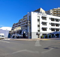Manly Paradise Motel  Apartments - Kawana Tourism