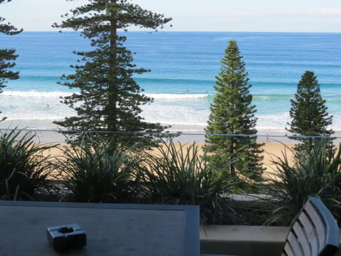 Manly Paradise Motel & Apartments - Kawana Tourism 35