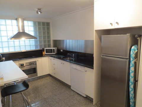 Manly Paradise Motel & Apartments - Kawana Tourism 28
