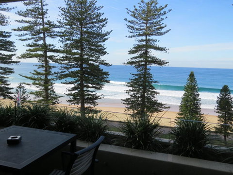 Manly Paradise Motel & Apartments - Kawana Tourism 33