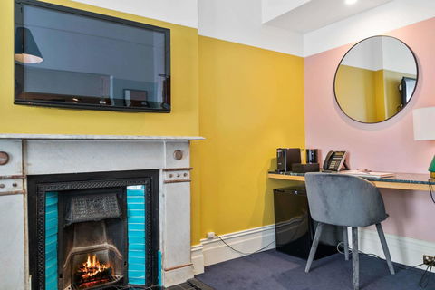 Hotel Harry, Ascend Hotel Collection - Kawana Tourism 4