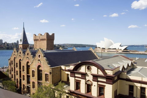 Sydney Harbour Hotel - Kawana Tourism 16