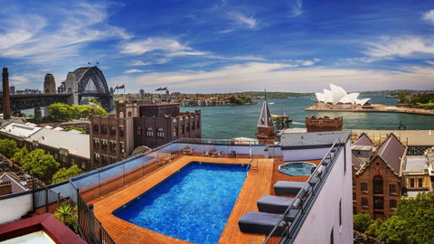 Sydney Harbour Hotel - Kawana Tourism 2
