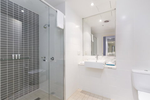 Sage Hotel Wollongong - Kawana Tourism 7