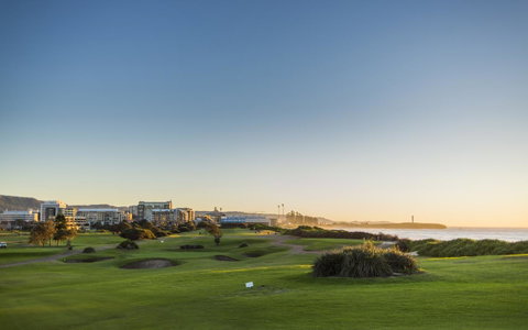Best Western City Sands - Kawana Tourism 7
