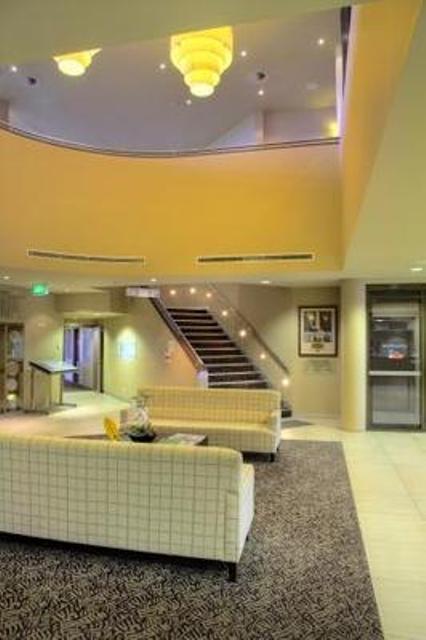 Best Western City Sands - Kawana Tourism 3