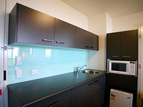 Best Western City Sands - Kawana Tourism 16