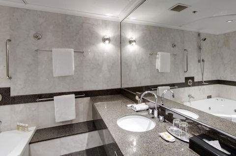 Pullman Sydney Hyde Park - Kawana Tourism 12