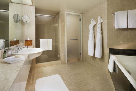 Four Seasons Hotel Sydney - Kawana Tourism 42