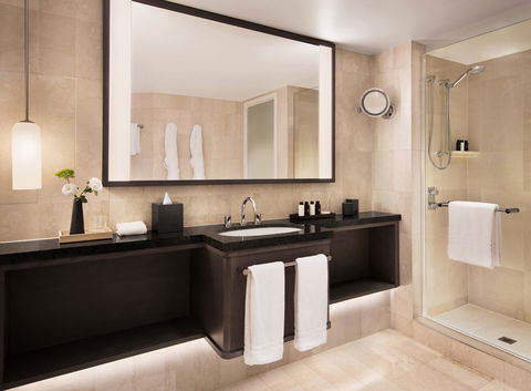 Four Seasons Hotel Sydney - Kawana Tourism 17