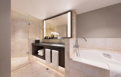 Four Seasons Hotel Sydney - Kawana Tourism 8