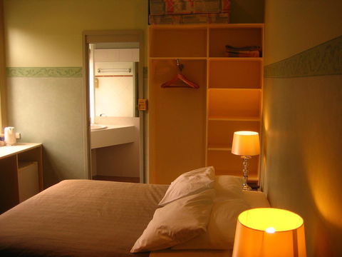 Hotel 59 Sydney - Kawana Tourism 2