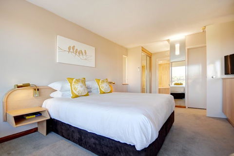 Charlesworth Bay Beach Resort - Kawana Tourism 15