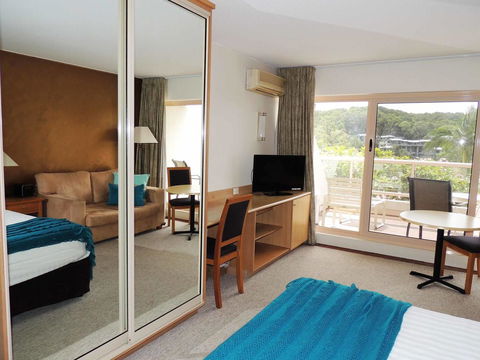 Charlesworth Bay Beach Resort - Kawana Tourism 31