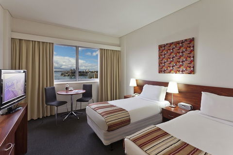 Macleay Hotel - Kawana Tourism 7