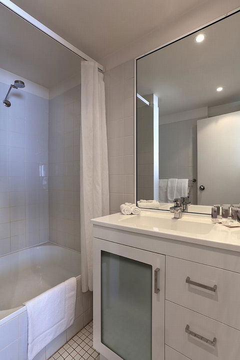 Macleay Hotel - Kawana Tourism 14