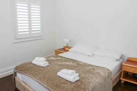 Glasgow Arms Hotel Ultimo - Kawana Tourism 11