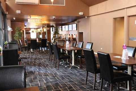 Glasgow Arms Hotel Ultimo - Kawana Tourism 6