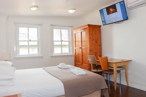 Glasgow Arms Hotel Ultimo - Kawana Tourism 9