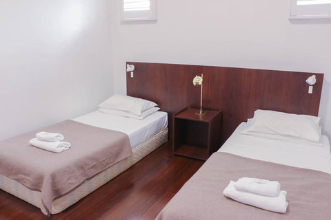 Glasgow Arms Hotel Ultimo - Kawana Tourism 4