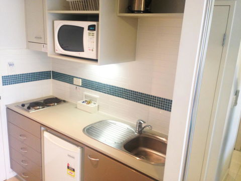 BASE Holidays - Ettalong Beach Premium Apartments - Kawana Tourism 25