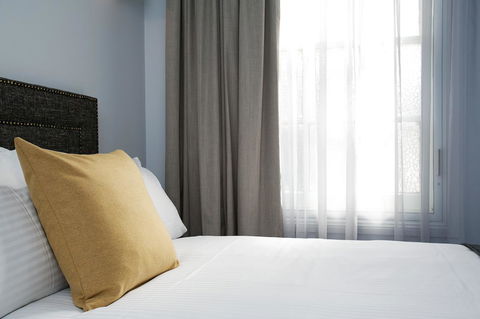 The Lucky Hotel - Kawana Tourism 33