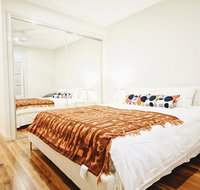 Cozy 5 Bed House in Sydney - Kawana Tourism