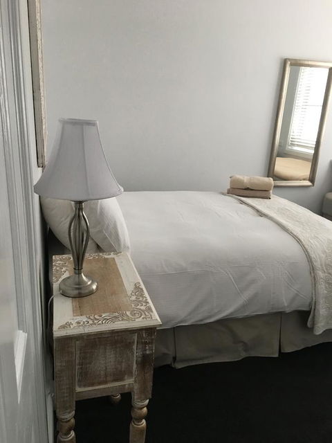 99 Hill Street Apartments - Kawana Tourism 7