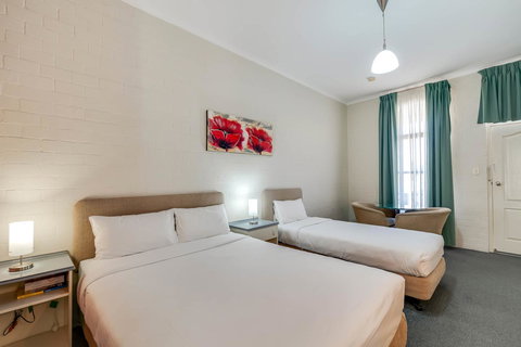 Prince Of Wales Hotel - Kawana Tourism 40