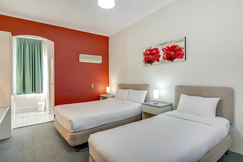 Prince Of Wales Hotel - Kawana Tourism 41