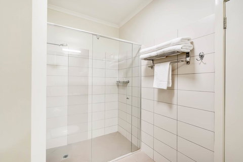 Prince Of Wales Hotel - Kawana Tourism 38