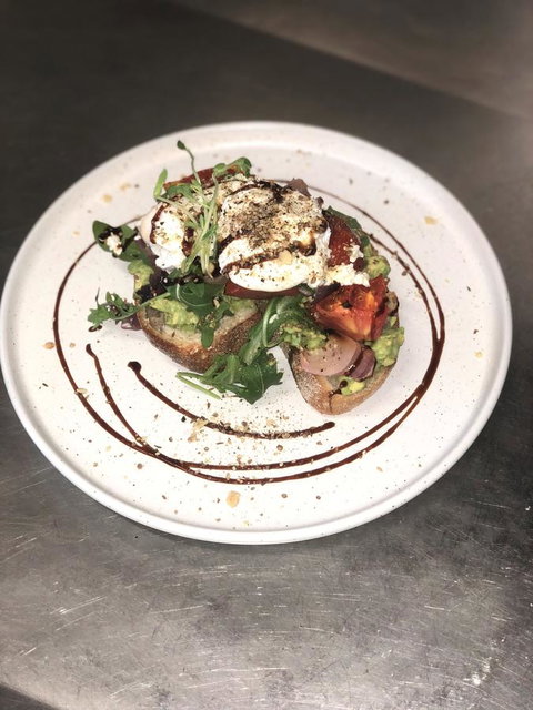 Prince Of Wales Hotel - Kawana Tourism 21