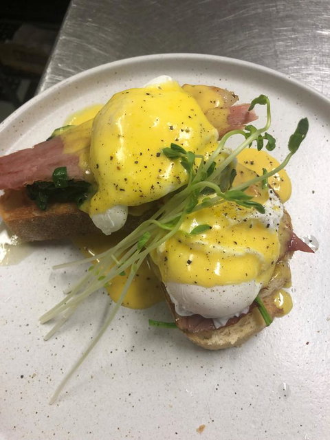 Prince Of Wales Hotel - Kawana Tourism 13