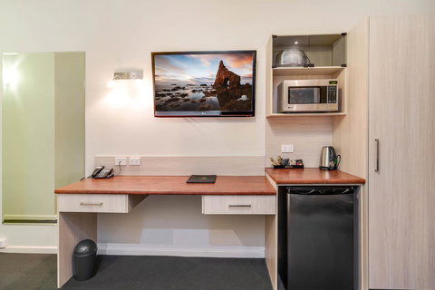 Prince Of Wales Hotel - Kawana Tourism 28